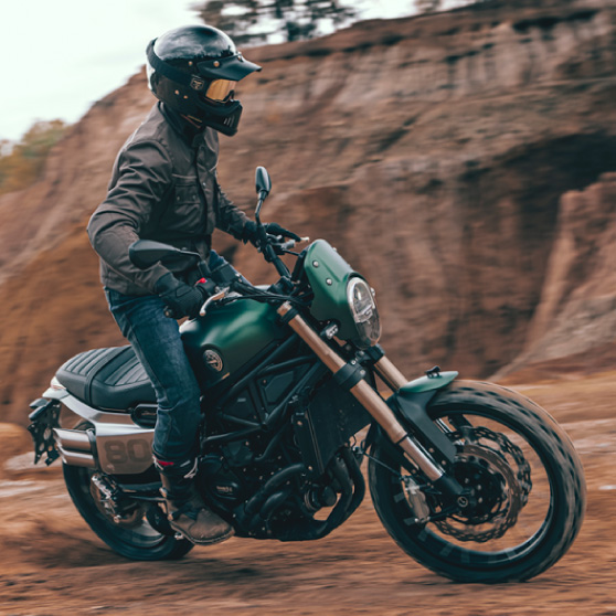 Una moto que continúa el legado de la familia Leoncino con un estilo único.