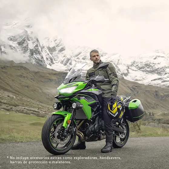 El motor bicilíndrico en paralelo de 649 cc y el diseño muy delgado permiten una posición de conducción más relajada, haciendo más cómodos los trayectos.